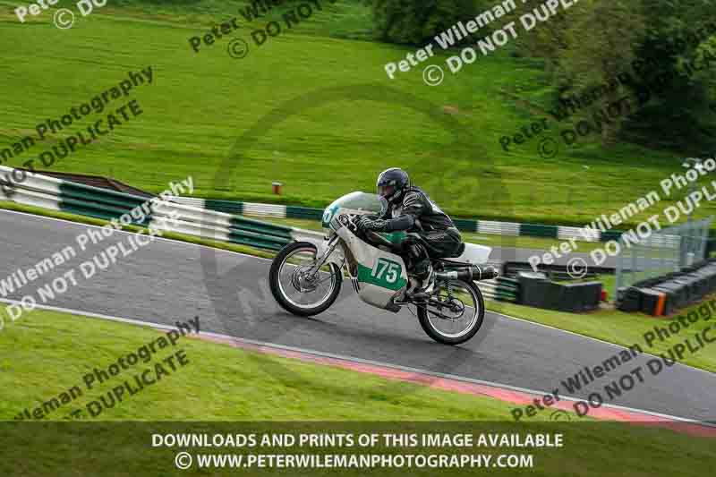 cadwell no limits trackday;cadwell park;cadwell park photographs;cadwell trackday photographs;enduro digital images;event digital images;eventdigitalimages;no limits trackdays;peter wileman photography;racing digital images;trackday digital images;trackday photos